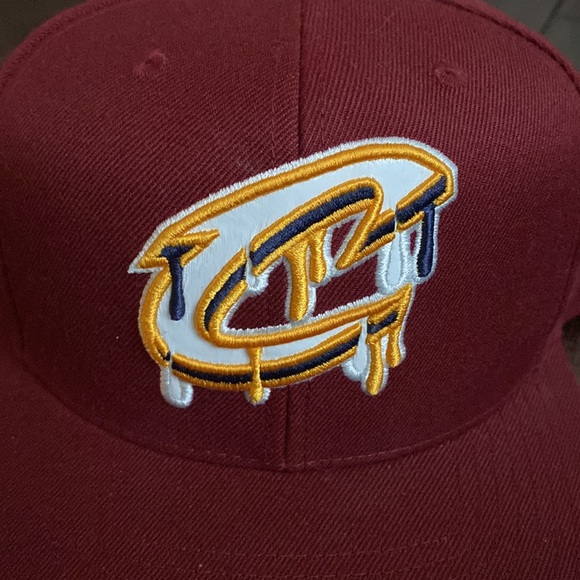 Cleveland Cavaliers Mitchell and Ness hats (3) - Picture 4 of 13